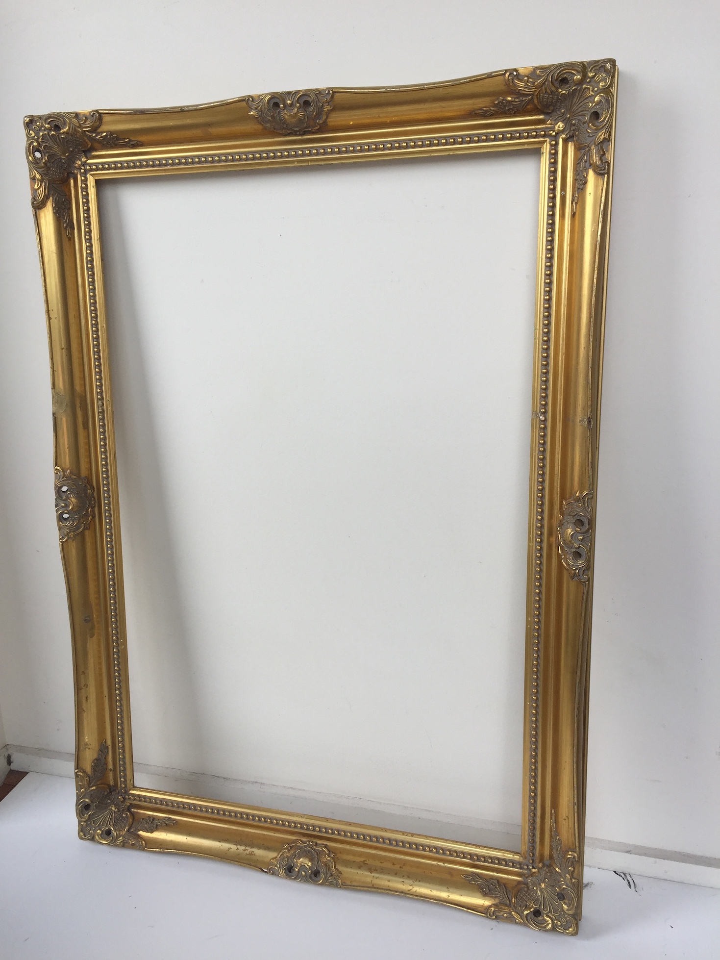 FRAME, Gold Gilt Large - 76 x 106cm